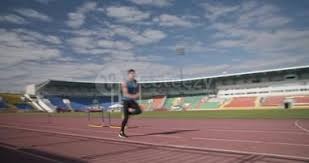 巴顿：今年的联赛第六含金量超过去年；希望有更多新人顶上来