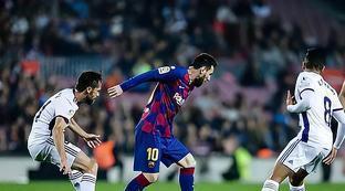 和牵制作用 和牵制作用