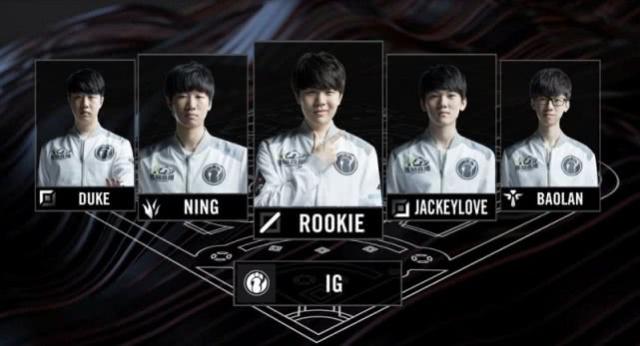 对扣押者施 对扣押者施