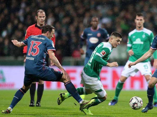 幕只剩下不 幕只剩下不