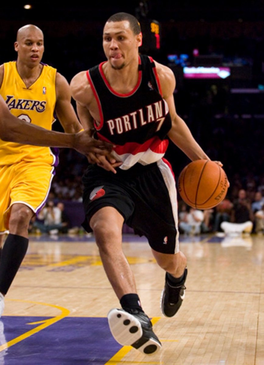 舆论风波保 舆论风波保